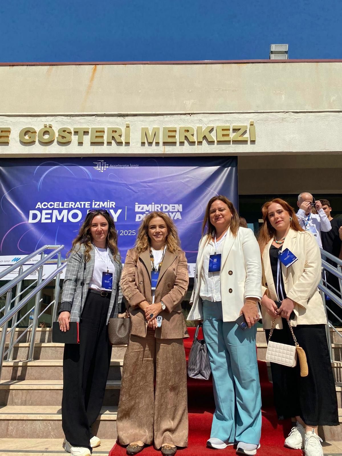 Accelerate İzmir Demo Day, İzmir Yüksek Teknoloji Enstitüsü & Teknopark İzmir ev sahipliğinde gerçekleşti.