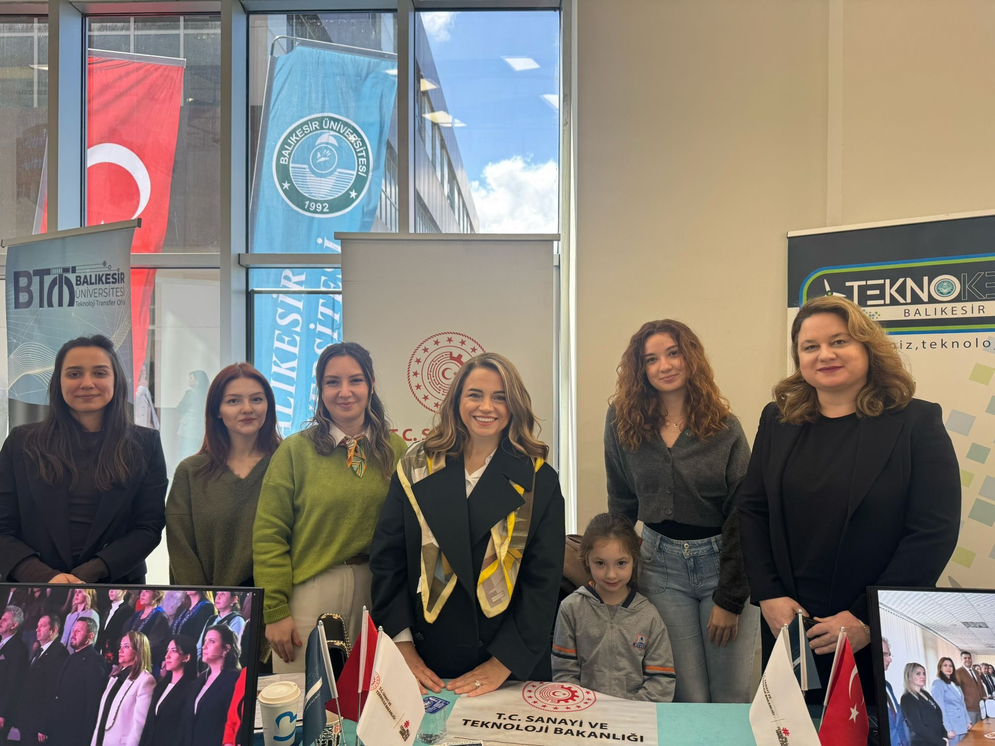 Balıkesir Üniversitesi Balıkesir Meslek Yüksekokulu tarafından düzenlenen 50. Yıl Kariyer, İstihdam ve Girişimcilik Fuarı’na, Balıkesir Teknokent olarak katılım sağladık.
