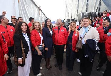 Sanayi ve Teknoloji Bakanlığı ile T3 Vakfı yürütücülüğünde düzenlenen dünyanın en büyük Havacılık, Uzay ve Teknoloji Festivali TEKNOFEST, Şanlıurfa GAP Havalimanı’nda devam ediyor.